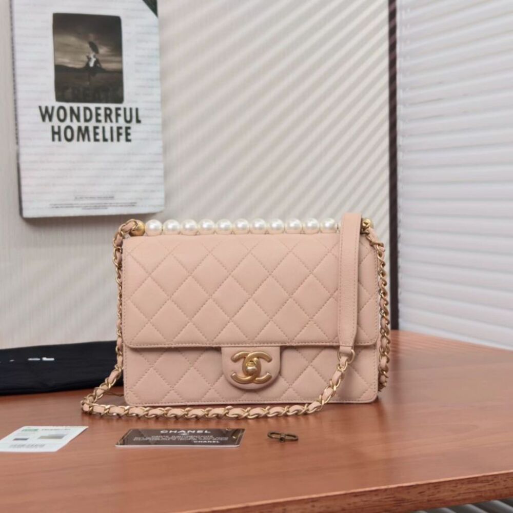 Chanel Women Pre-Loved Bag Very Good Condition